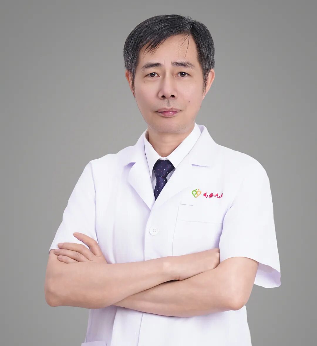谢家伟.jpg